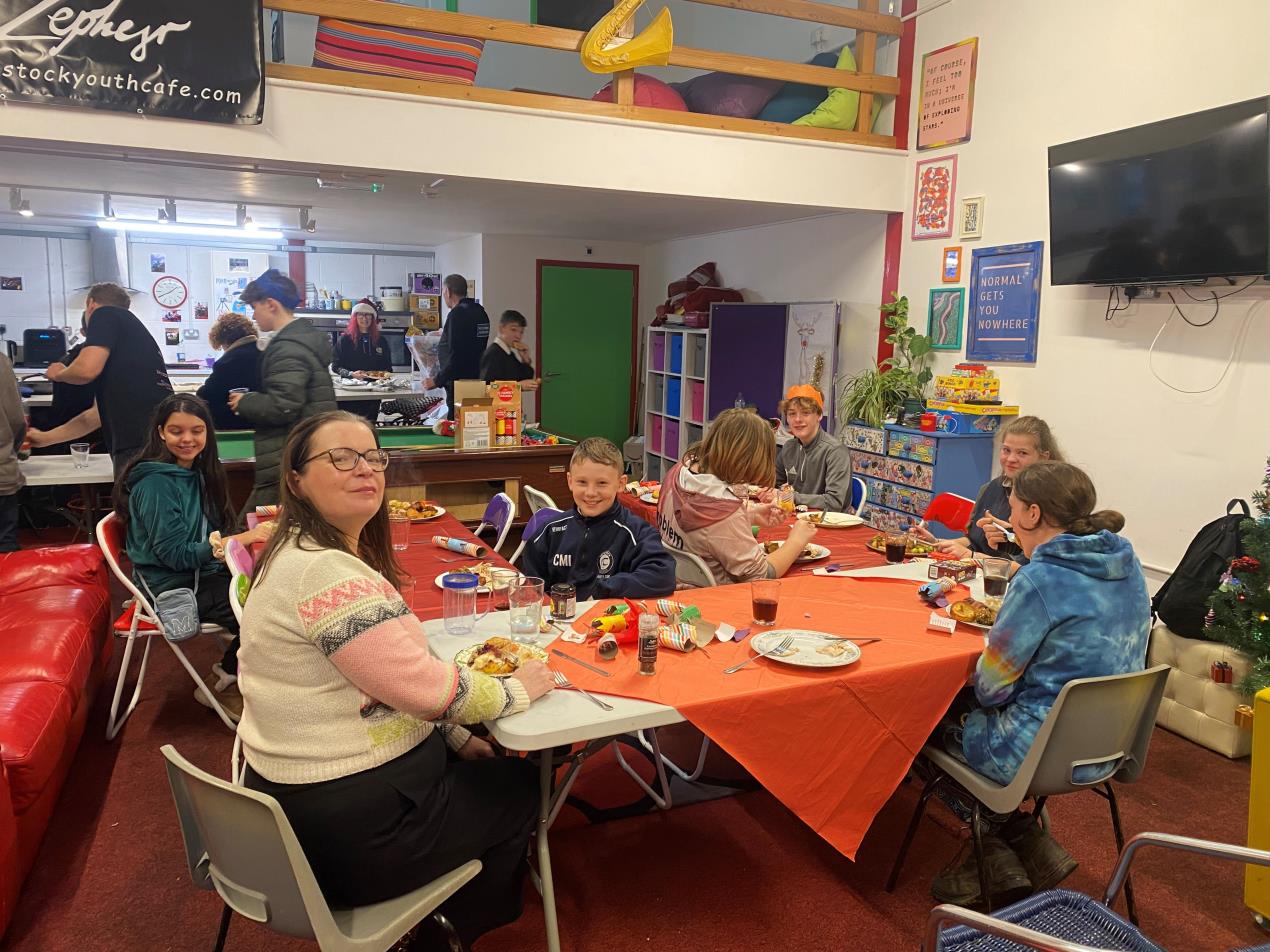 Youth Cafe lunch (002).jpg